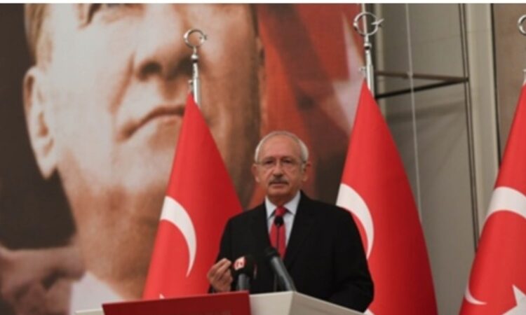 Sebut Erdogan sebagai "pengkhianat", ketua CHP harus bayar 14.033 USD - Turkinesia