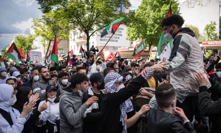 Polisi Jerman bubarkan demonstran pro Palestina - Turkinesia