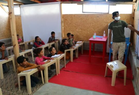 Kisah pengungsi Suriah yang mengabdikan diri untuk pendidikan - Turkinesia